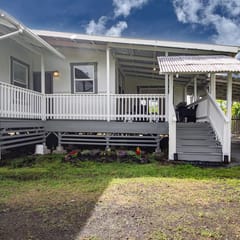Your Perfect Hilo Homebase - Sleeps 9 with AC