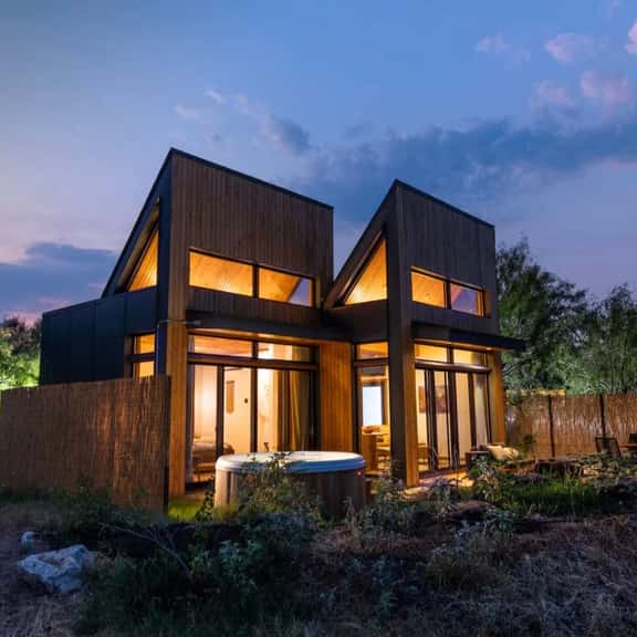 Suncatcher | Sun-Filled Villa + Private Hot Tub - Image 1